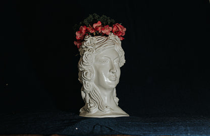 Lady Face Planter AA4