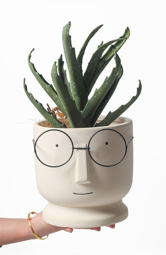 Planter with glasses-5.5" tall